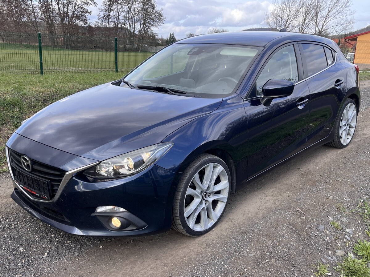 MAZDA 3 2.0i 88KW,2014,SERVIS MAZDA,ALU19,VÝHŘEVY,NAVI,TAŽNÉ